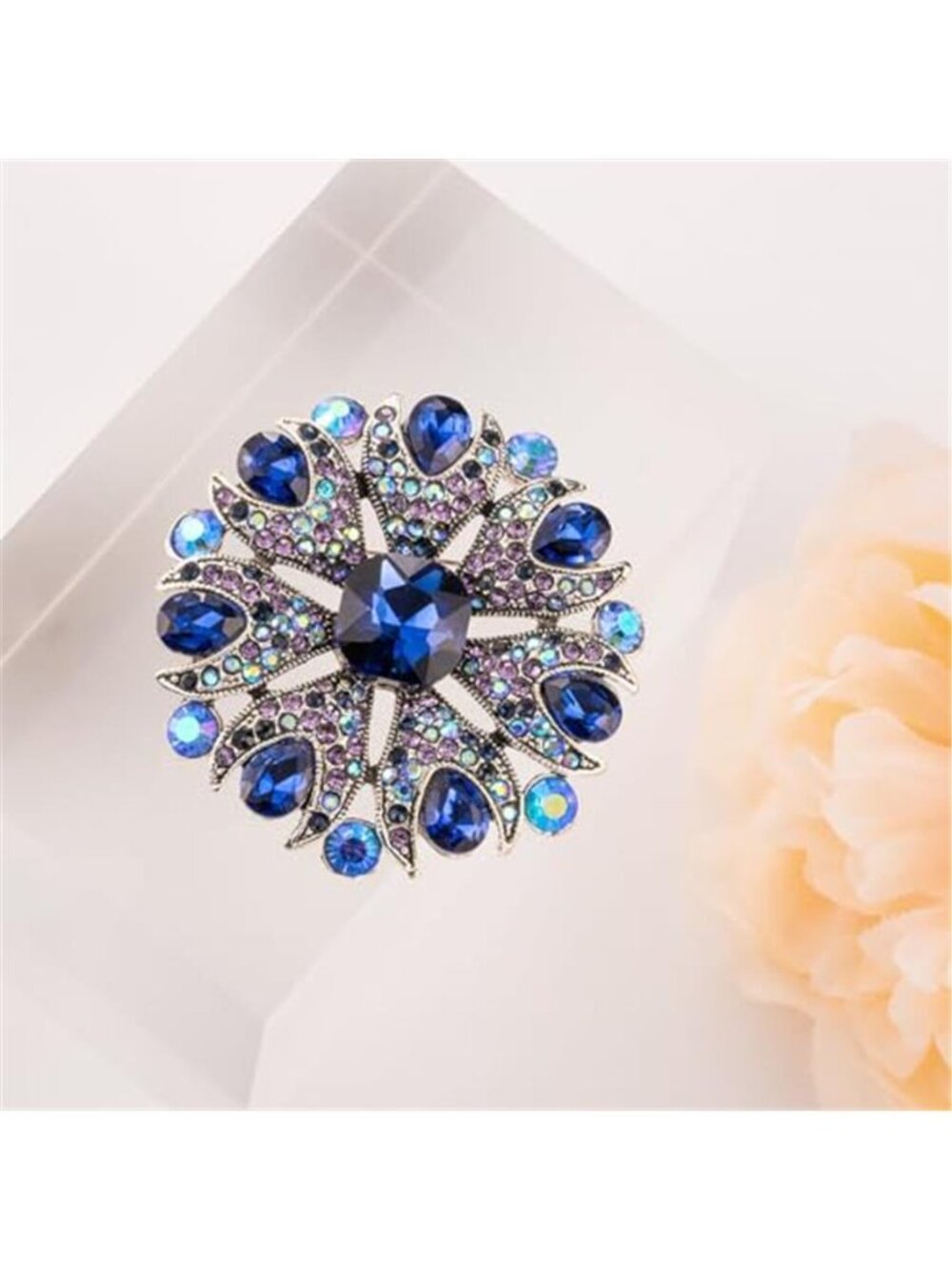 Vintage Flower Austrian Crystal Brooch Pin for Women Round Elegant - Picture 2 of 5